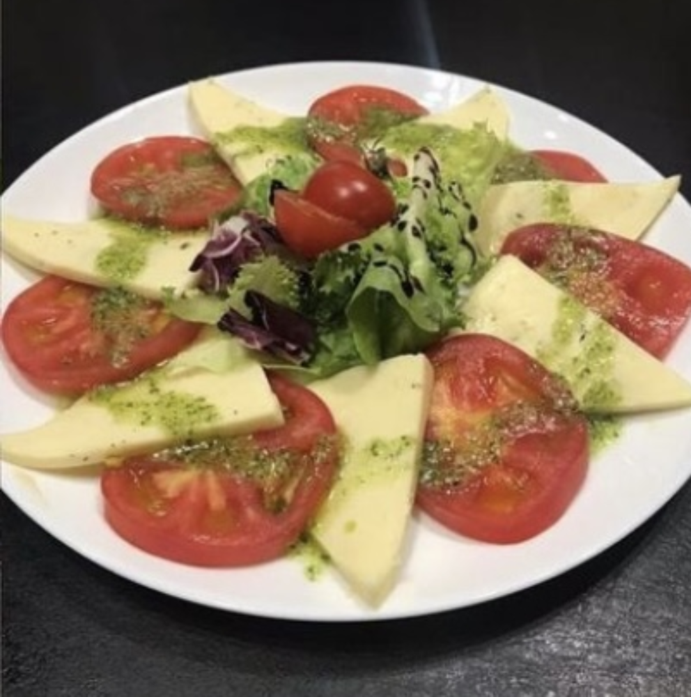 Капрезе по-грузинськи