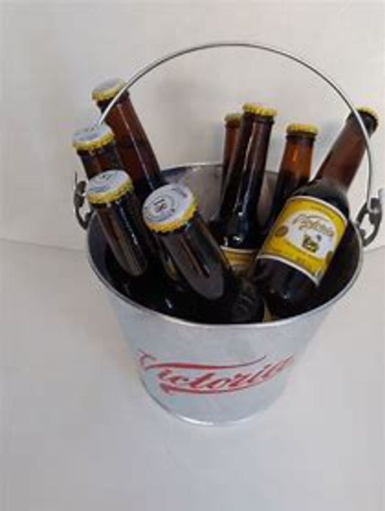 10 PZ VICTORIA 210ML  X $200