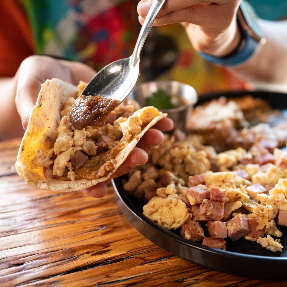 HUEVOS CON JAMON