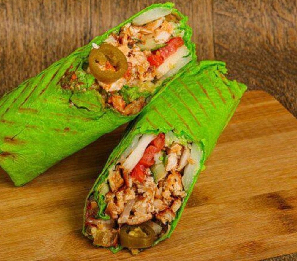 Шаурма в зеленому лаваші з подвійним м'ясом курки