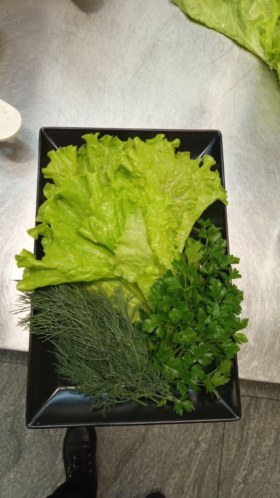 Тарілка зелені