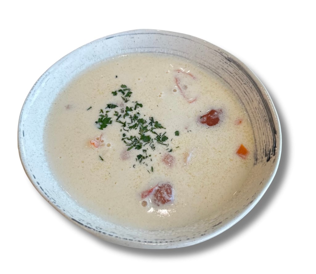 Вершковий суп з креветками та копченим лососем 🍤