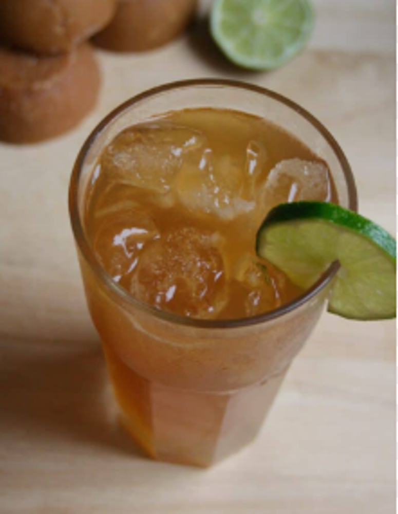 LIMONADA DE PANELA CON CIDRÓN INCLUIDA 