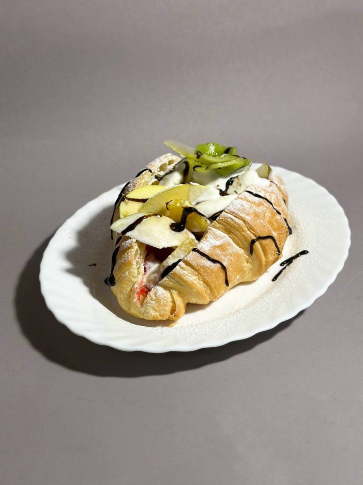 Круасан королівський (200 гр)