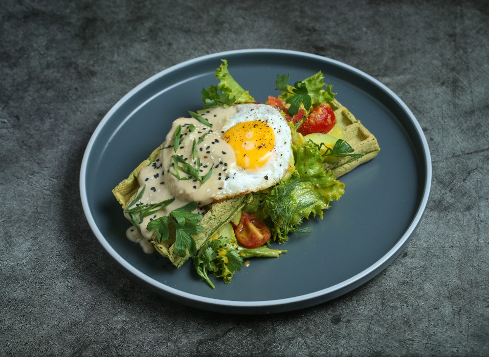 Waffles with vegetables & egg