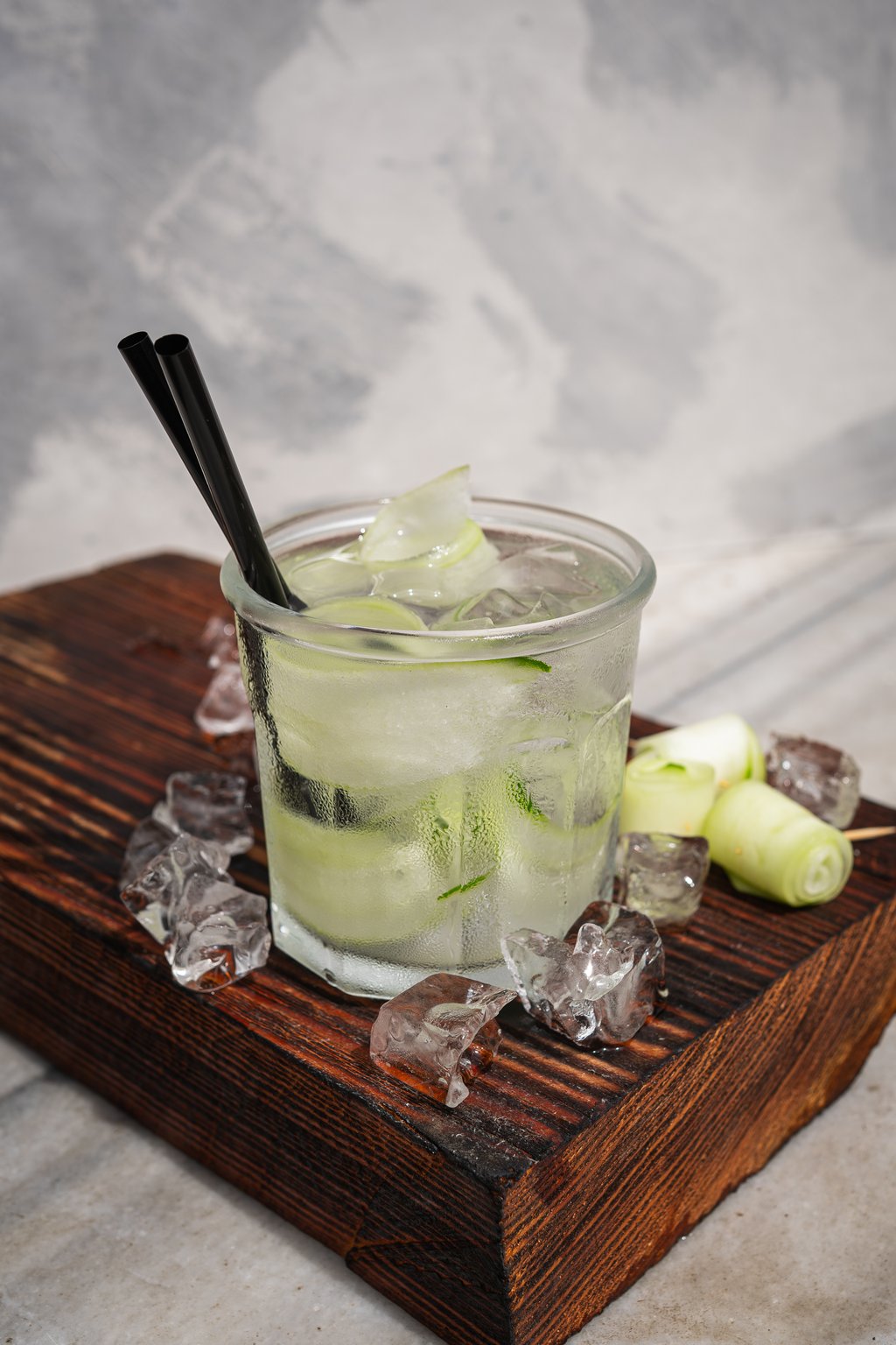 Gin & Tonic with cucumber