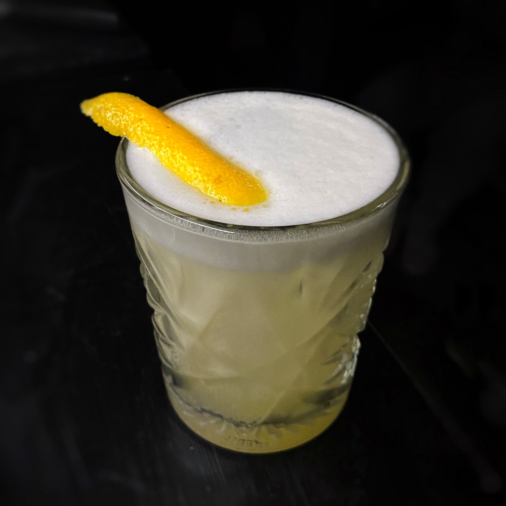 Коктейль Віскі Саур / Whiskey Sour 130 мл.