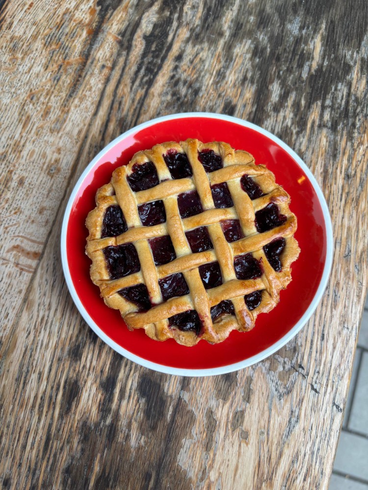 Пиріг вишня смородина 190 г