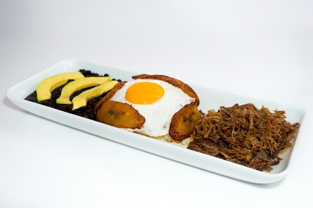 DESAYUNO STAFF PATACÓN 