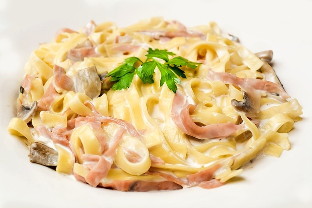 Promo Penne Carbonara