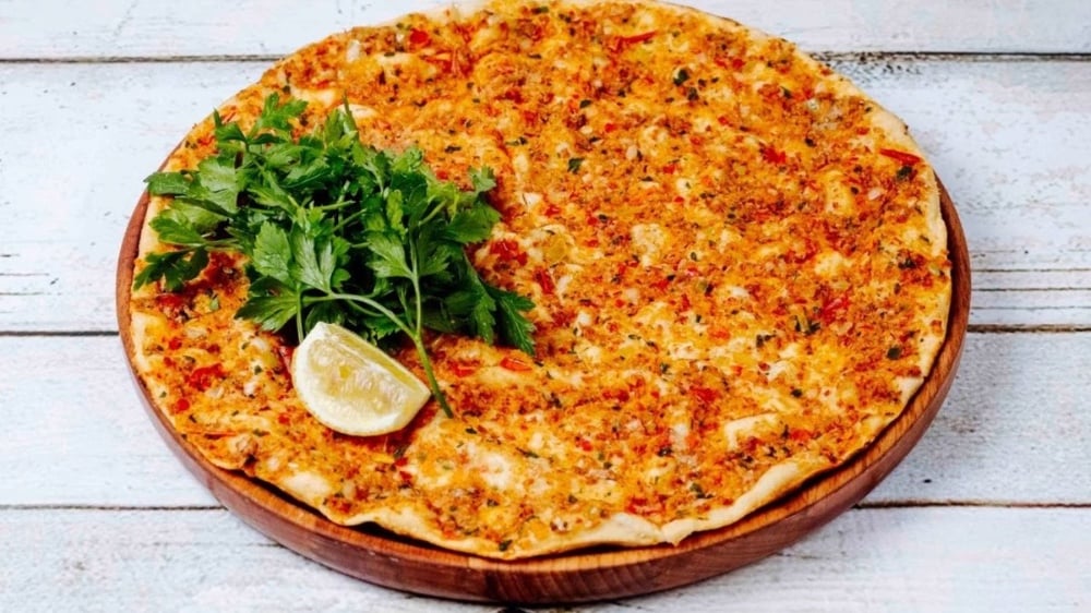 Lahmacun sadə