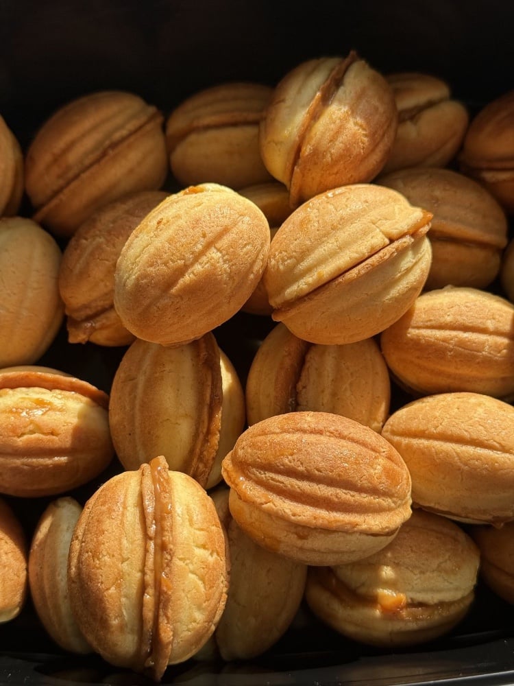 Орешек со сгущенкой