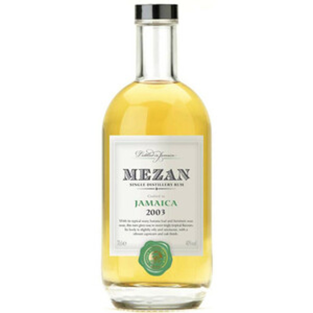 Ром Mezan Panama