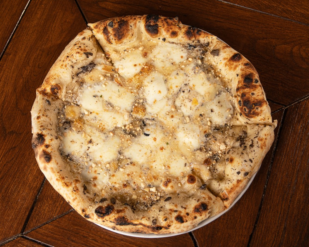 Fira Truffle Pizza