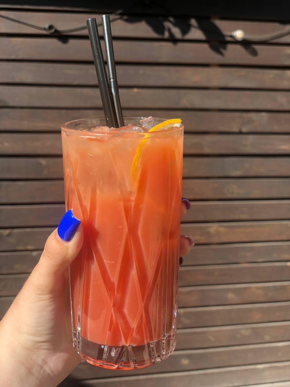 Коктейль "Tequila sunrise"