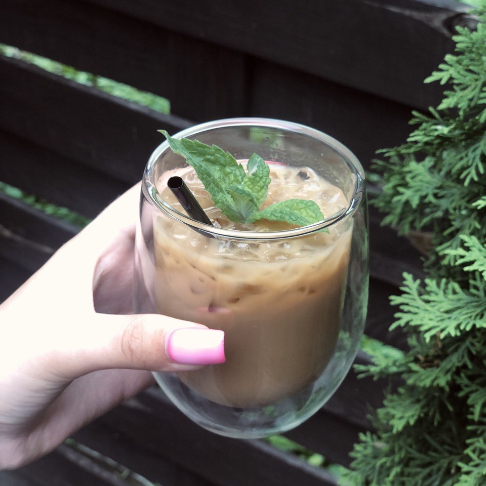 Коктейль "Pisang coffee ice"