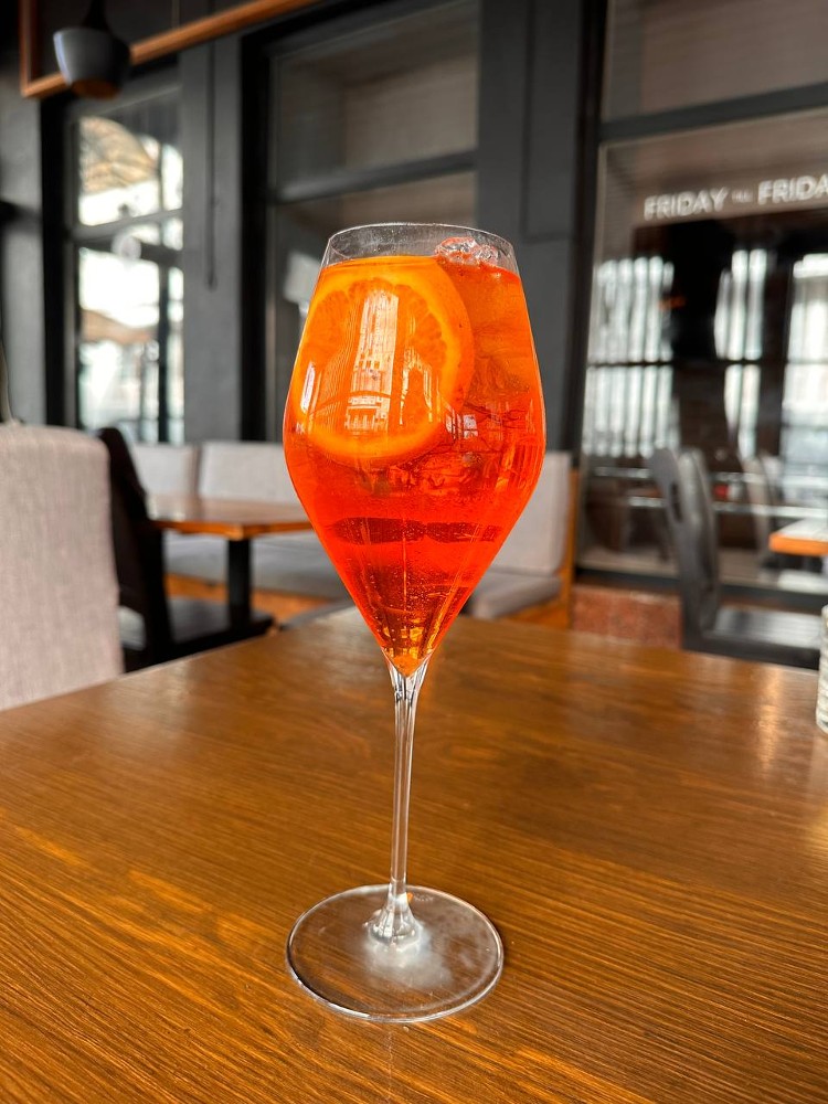Aperol spritz Ул.