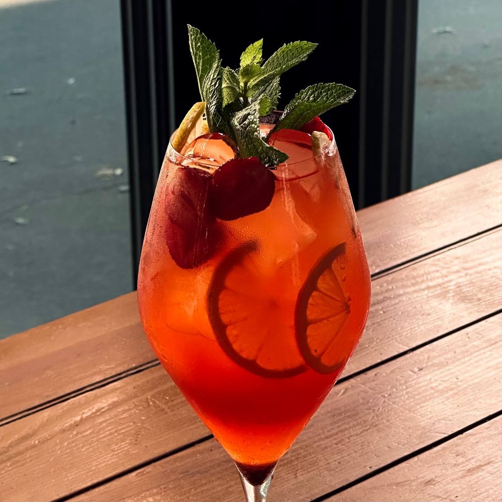 Aperol spritz Полуниця