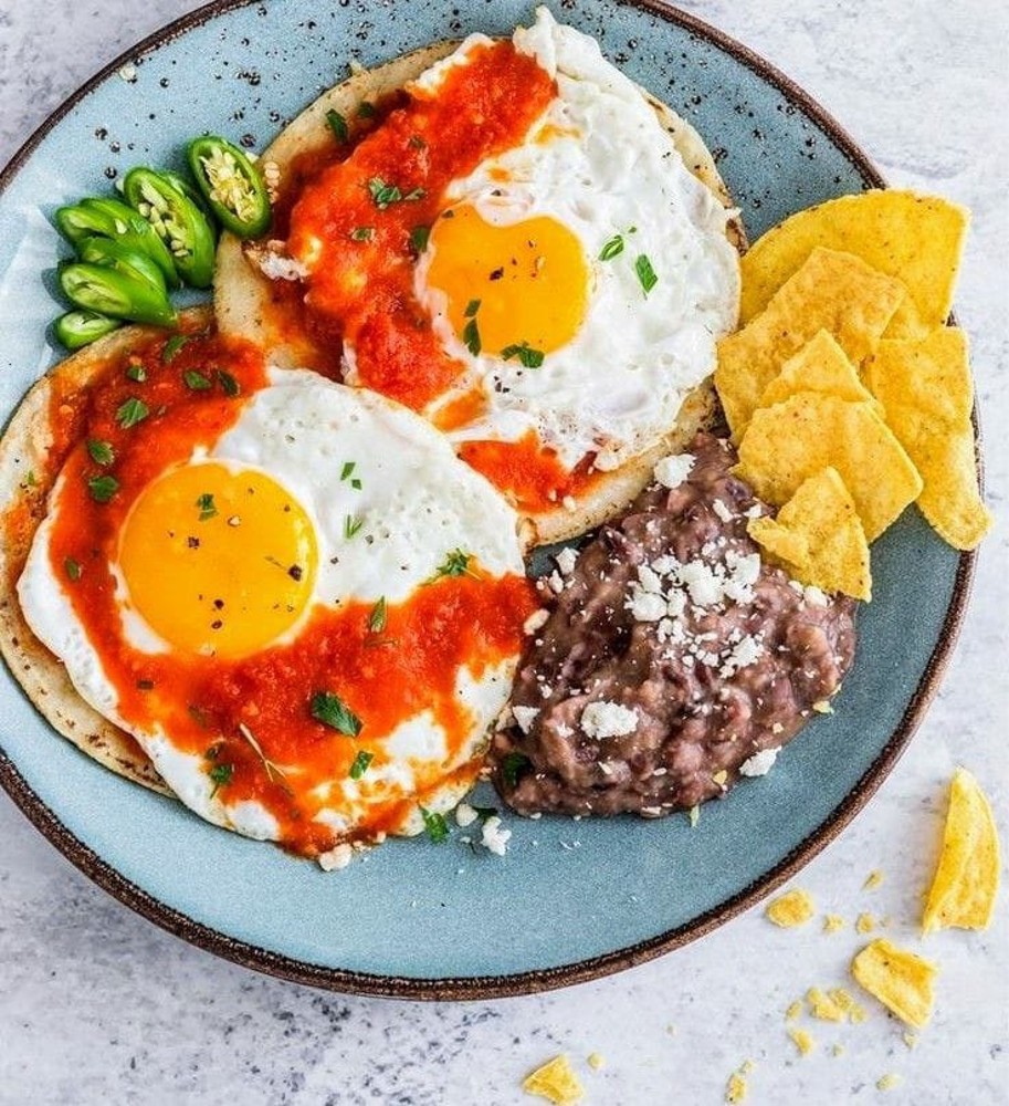 Huevos Motuleños