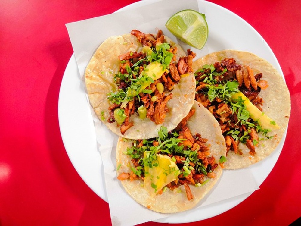 Tacos de Camarón al ajillo