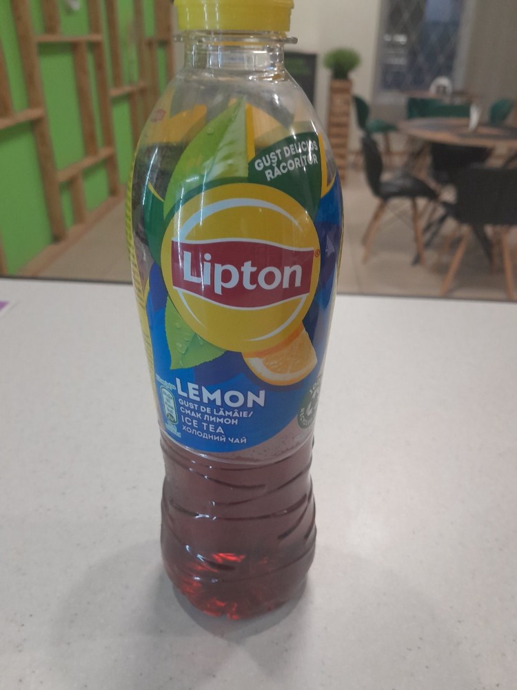 ЧАЙ LIPTON 0.5л