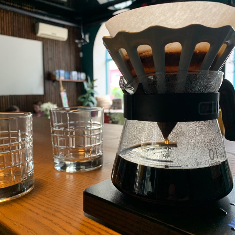V 60