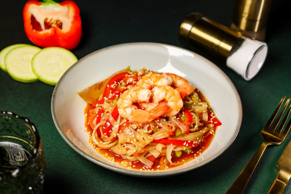 Локшина WOK з креветками