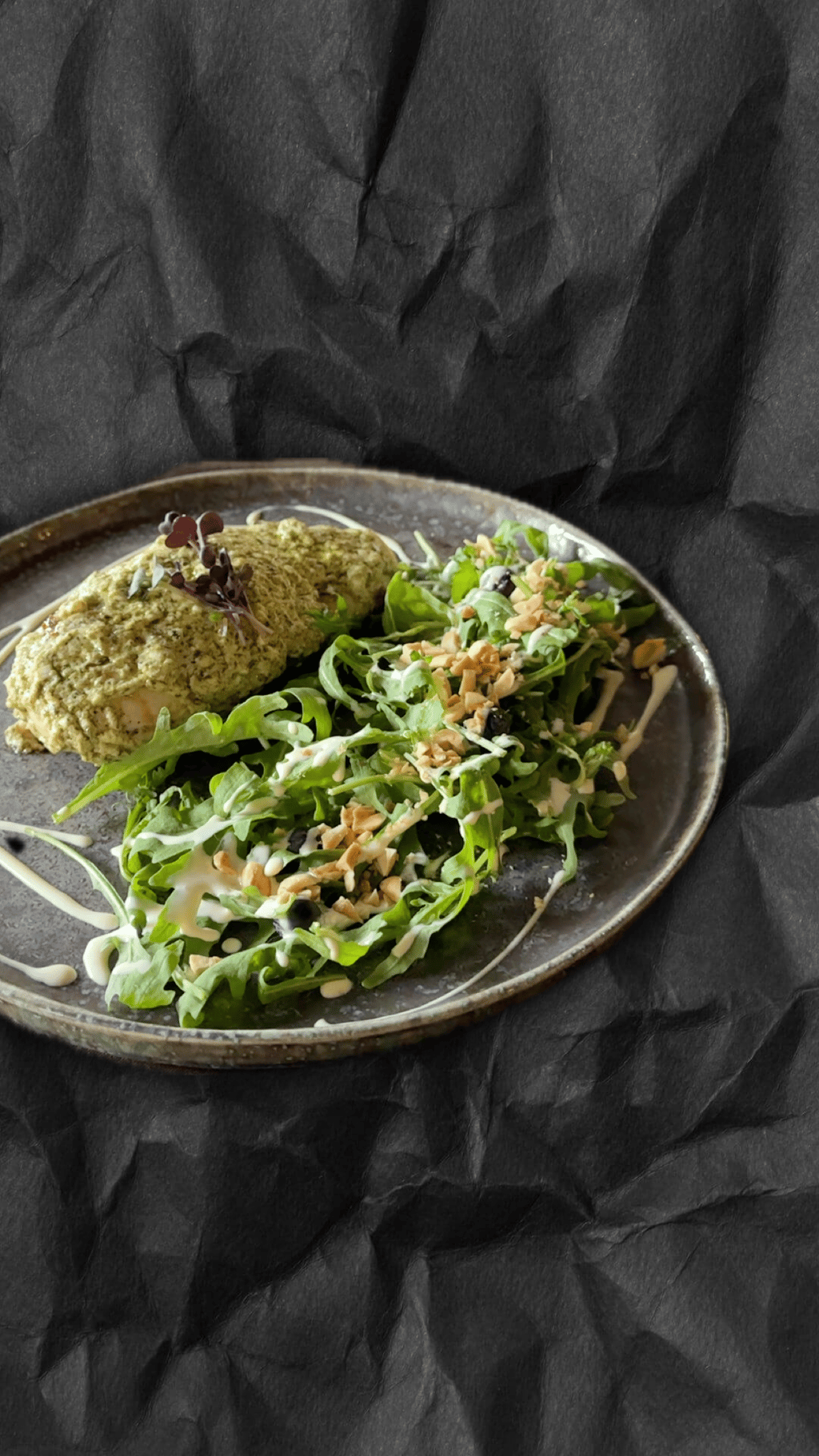 Стейк з курячого філе із соусом Pesto та сиром фета 