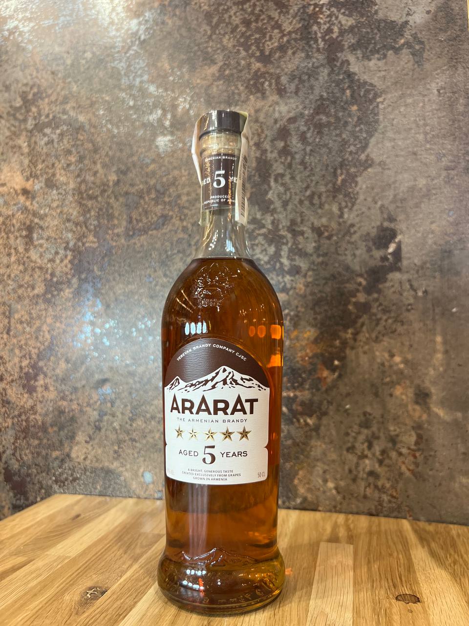 Бренді  "Арарат"" 5* 40% 0.5л