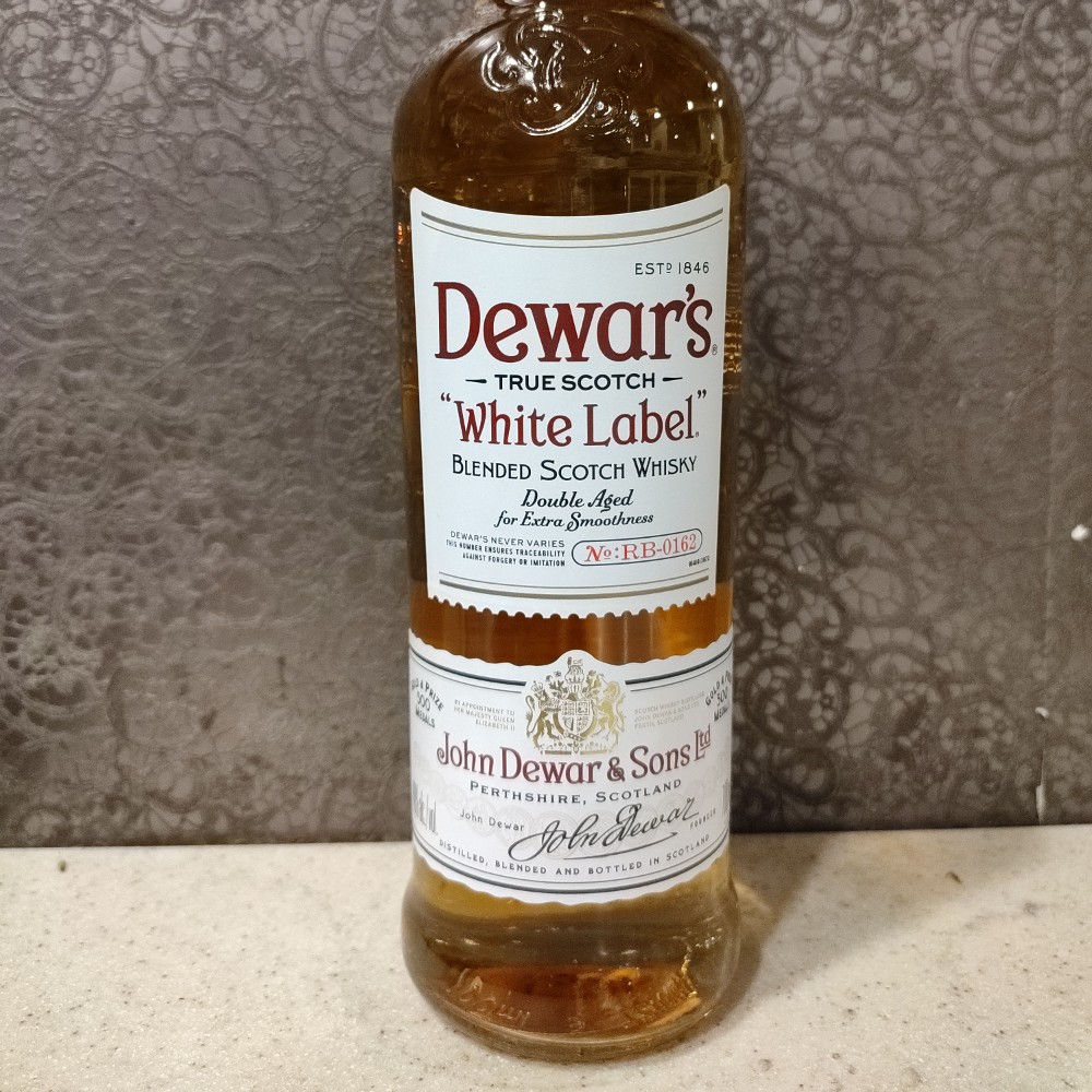 Віскі Dewar's White Label 1cl