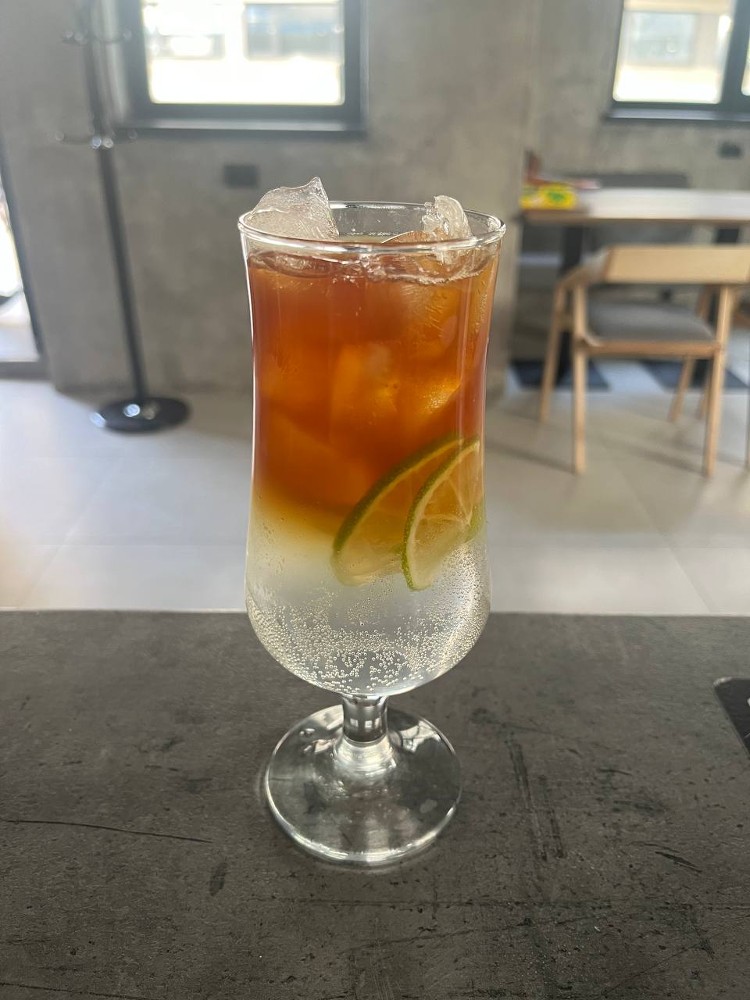 Еспресо Тонік