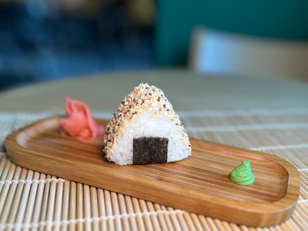 Onigiri spicy tuna