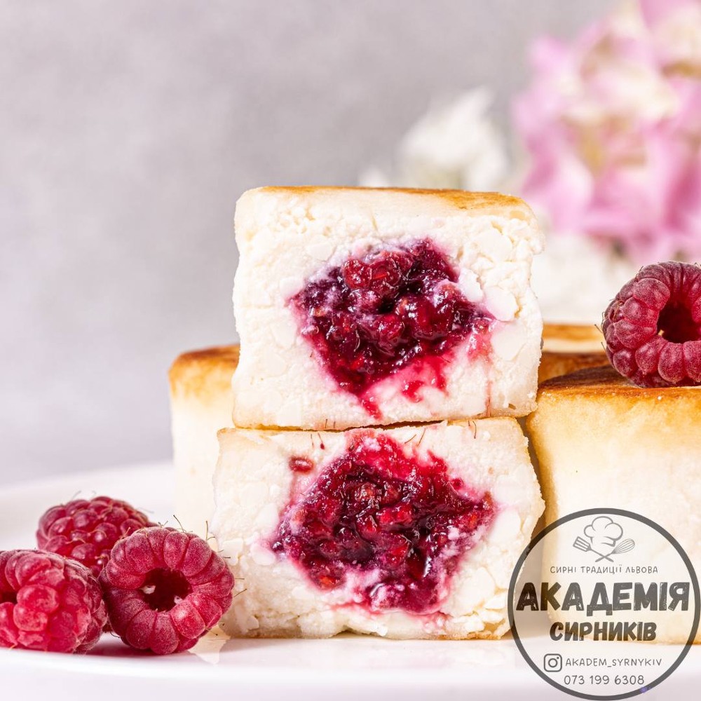 Сирники з Малиною 1кг(пекан)