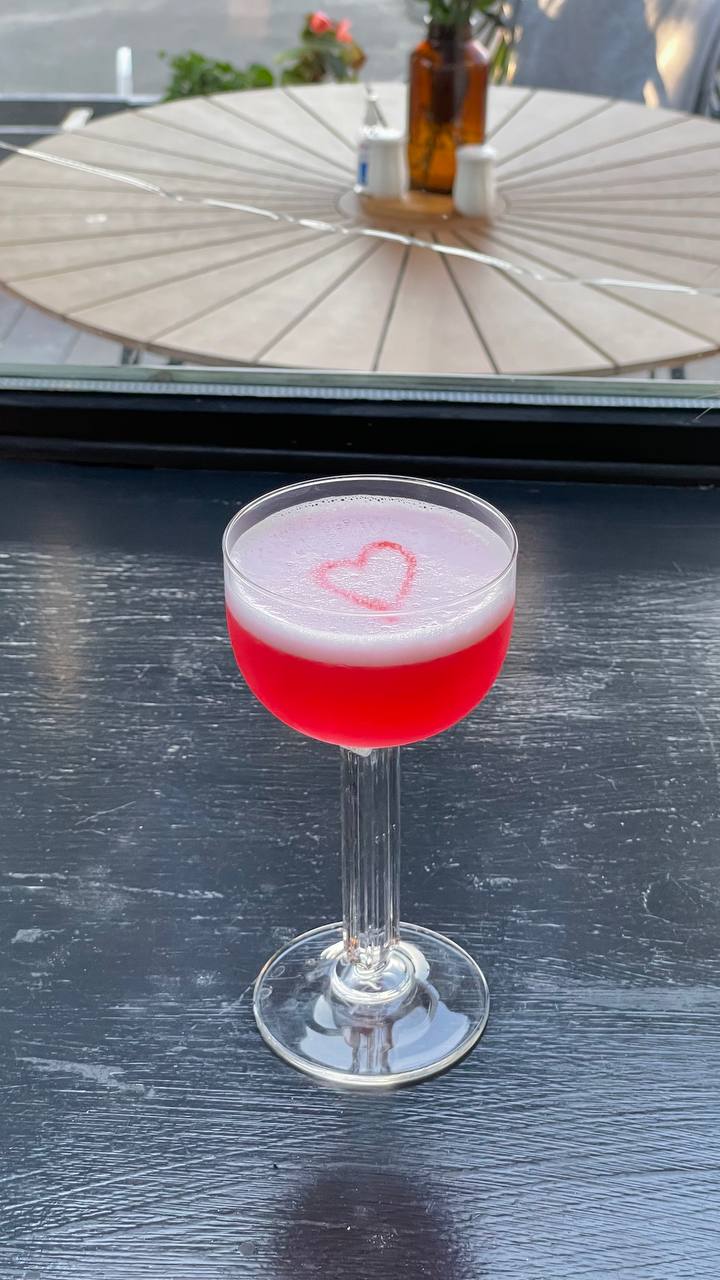 Коктейль Clover Club