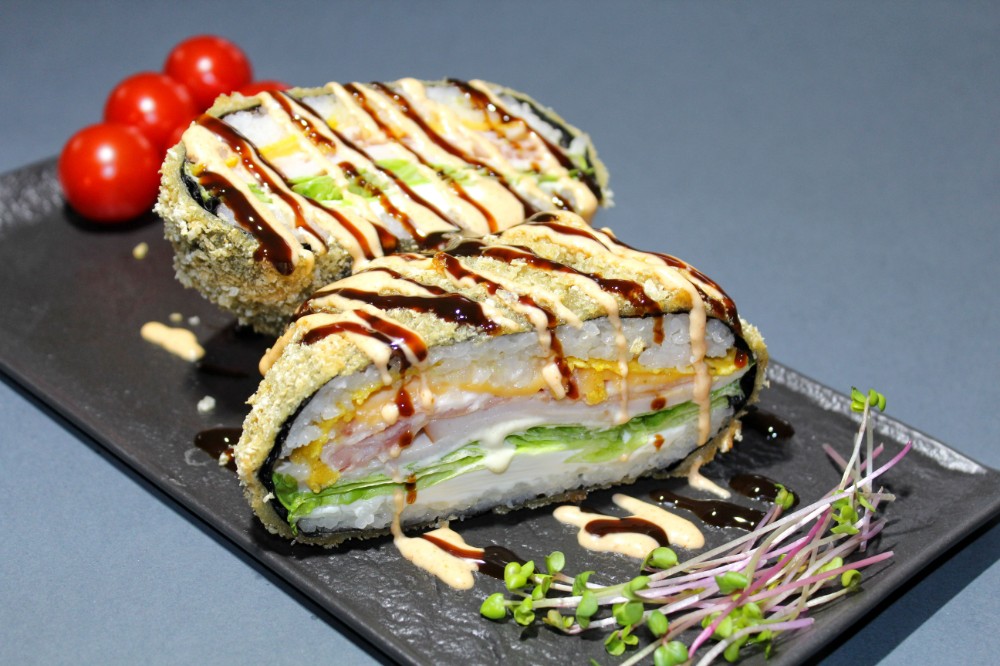 Суші бургер з лососем та сиром Дор Блю (350 г)