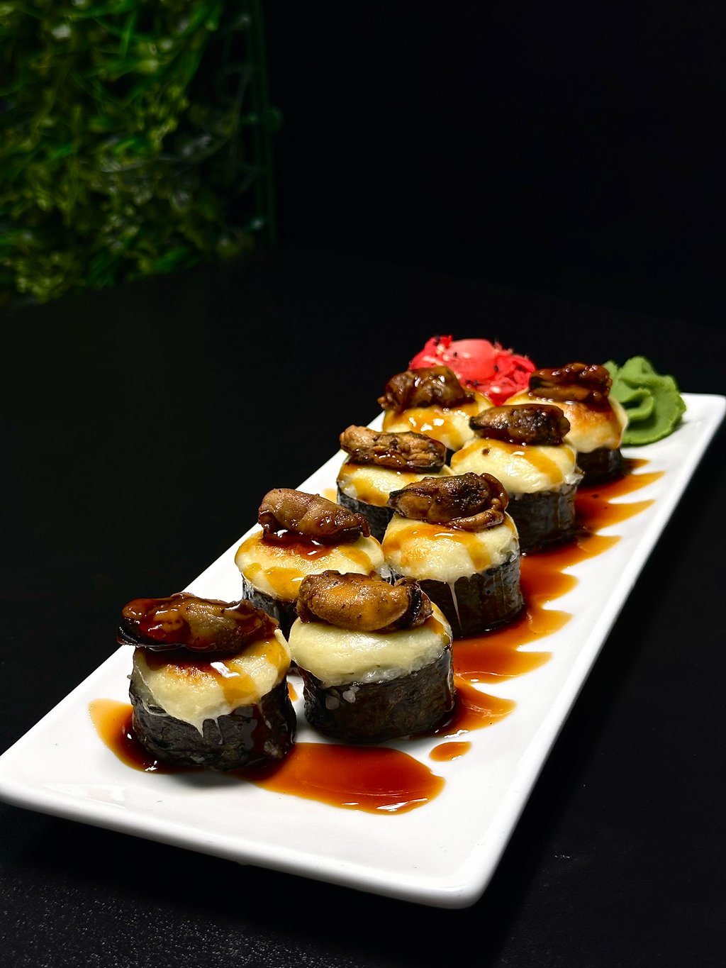 Запечений з Мідією