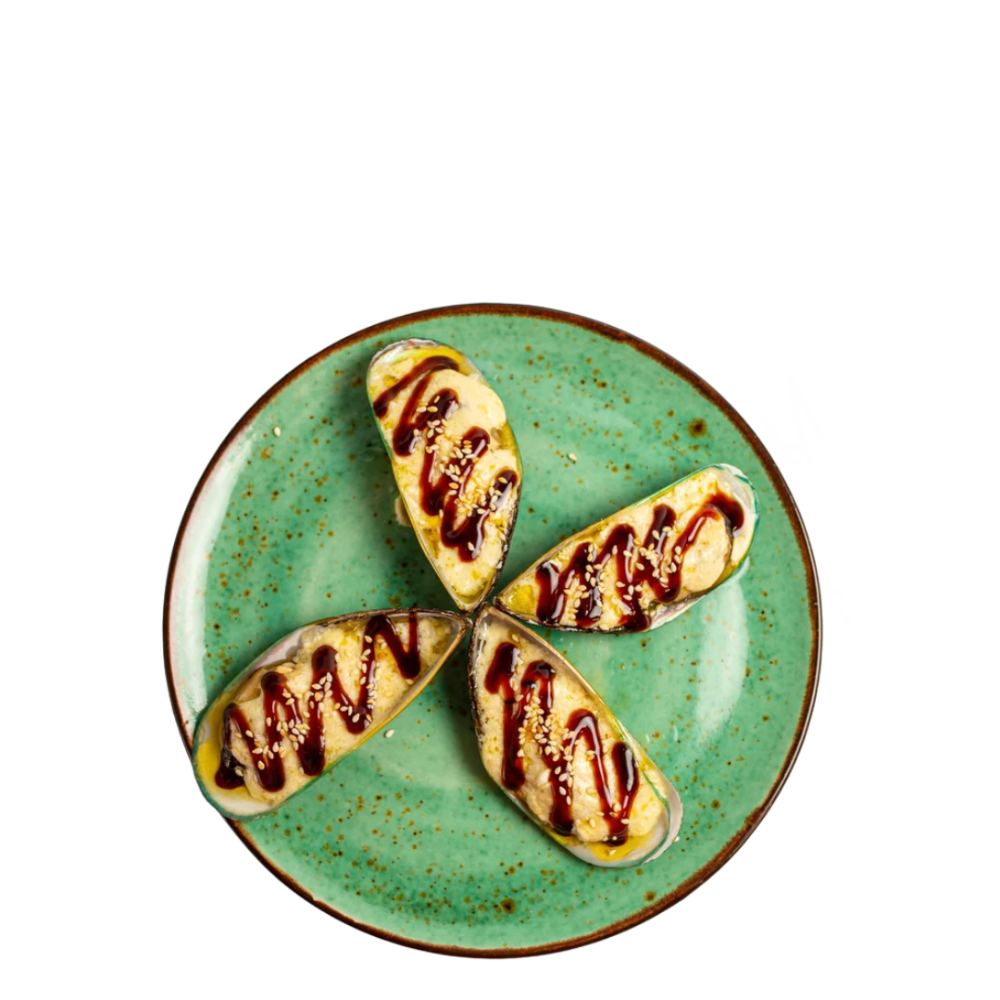 Запечені мідії з моцарелою та соусом шрірачча 4 шт 