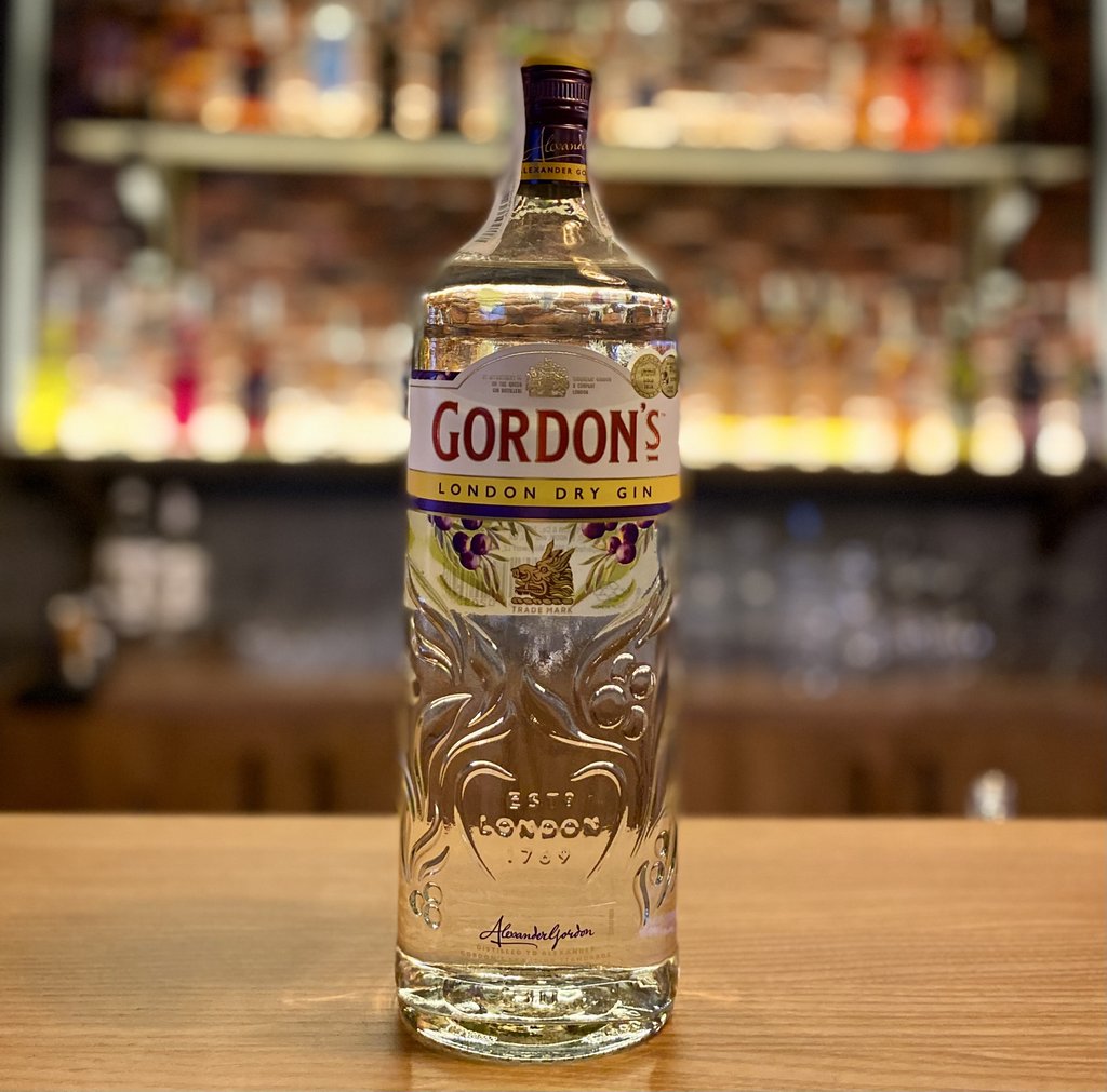 Джин Gordon`s London Dry Gin - 50 мл