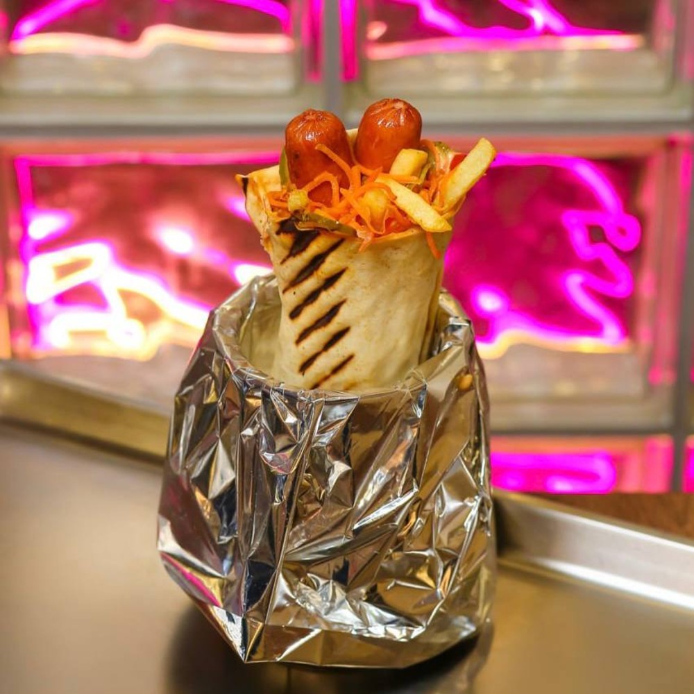 Дабл-дог у лаваші