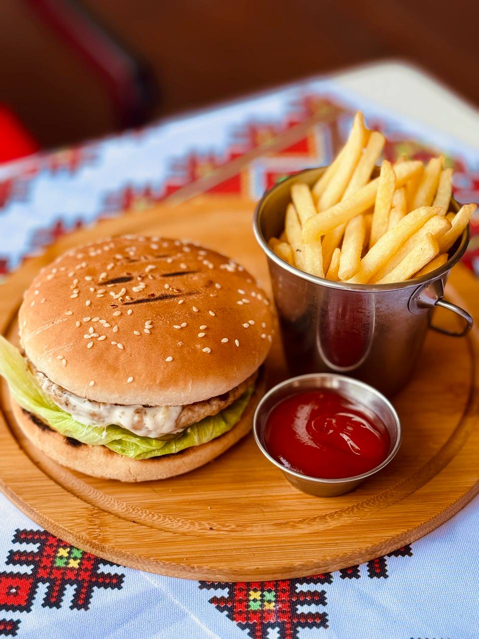 Бургер Chiken roast (300/100/50 г)