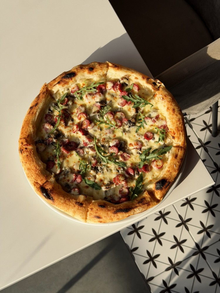 Піца "Мисливська"