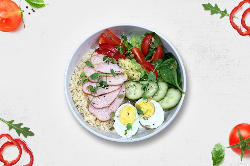 Боул з копченою куркою