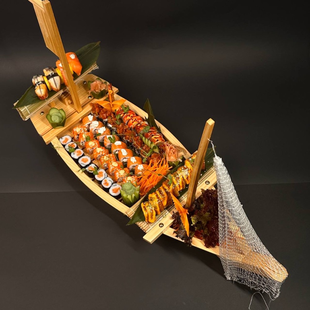 Mekkan rock and roll big time platters 5 to 6 person