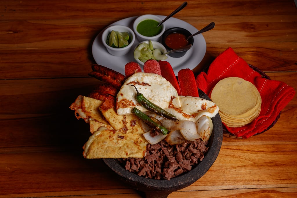 molcajete arrachera