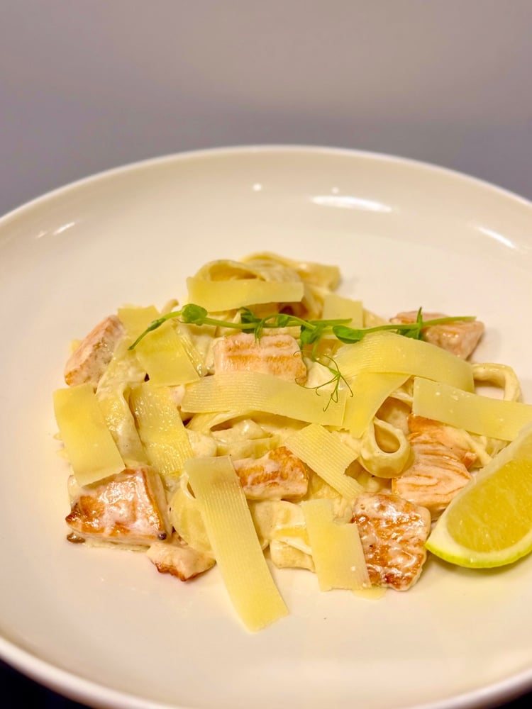 Паста з лососем