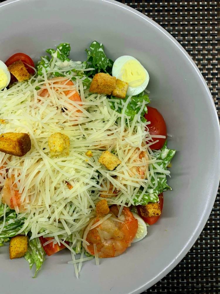 Цезар з креветками/Caesar salad with shrimps
