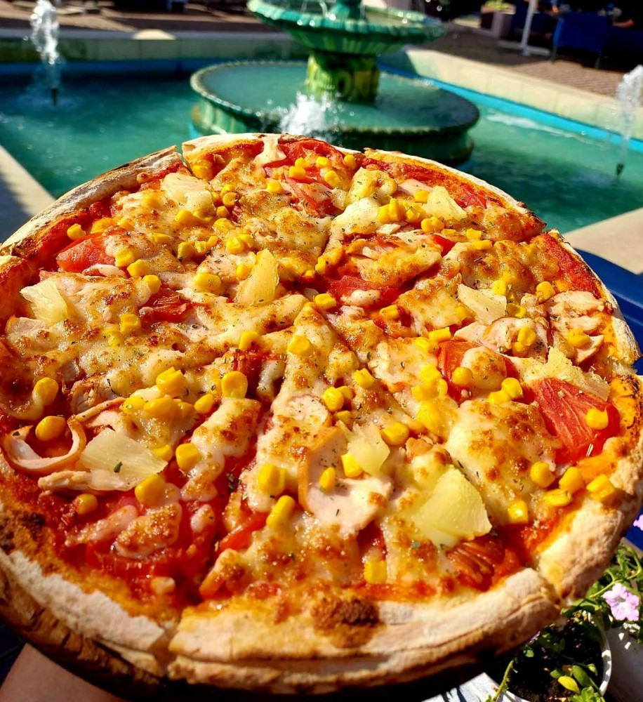 Піца "Гавайська"/Pizza "Hawaiian" 40 см/cm