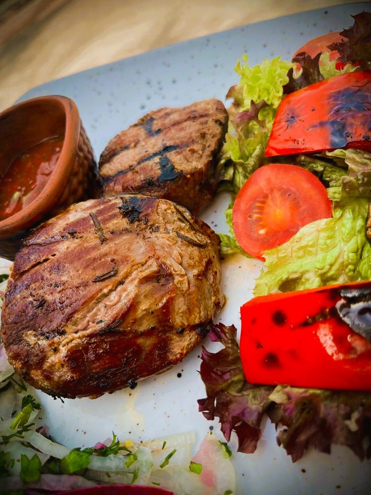 Медальйони з телятини/Veal medallion