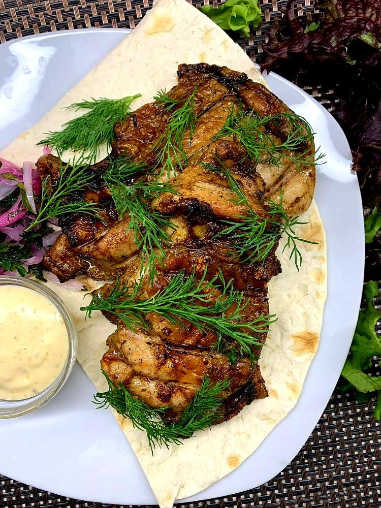 Шашлик з курячого стегна/Chicken thigh skewers