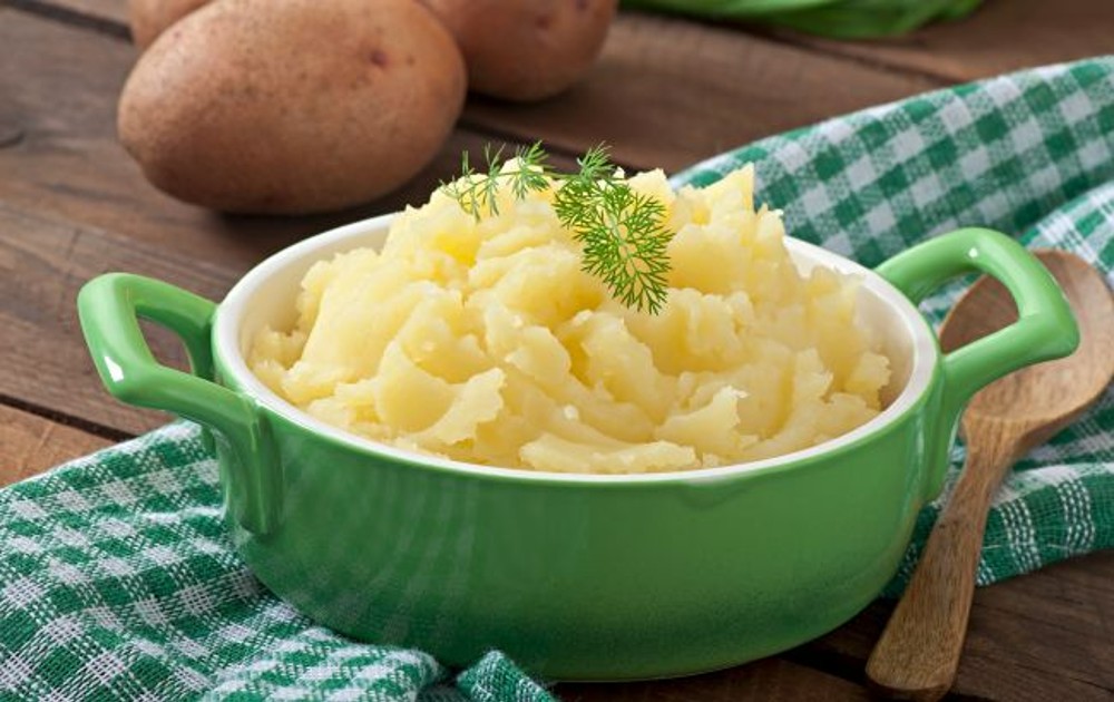 Картопляне пюре з вершковим маслом/Мashed potatoes with butter
